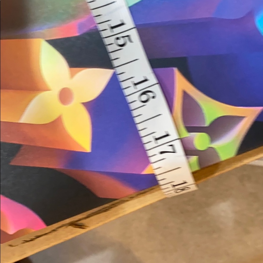 Louis Vuitton Holiday Gift Bag-Never Used View 6